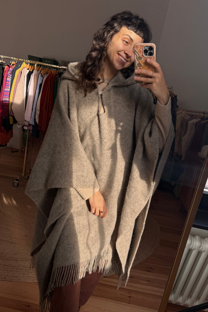 Mae wrap top made of 100% linen