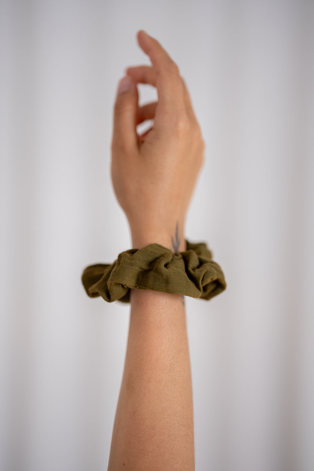 Große Scrunchies