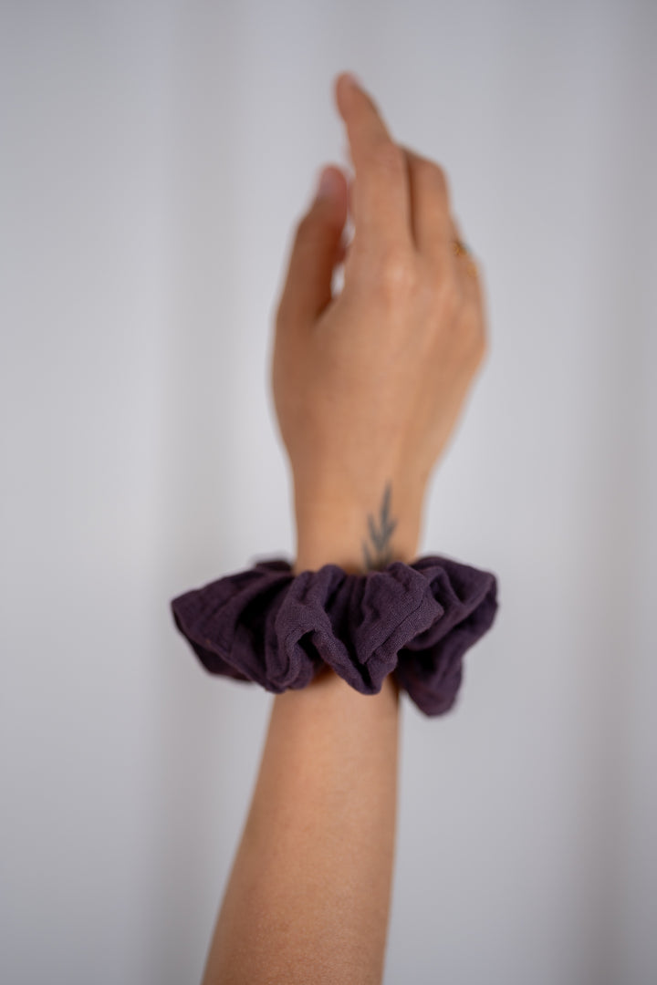 Große Scrunchies