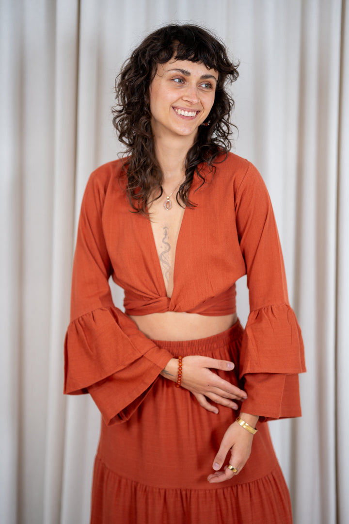 Lilly Wickelbluse mit Trompetenärmeln