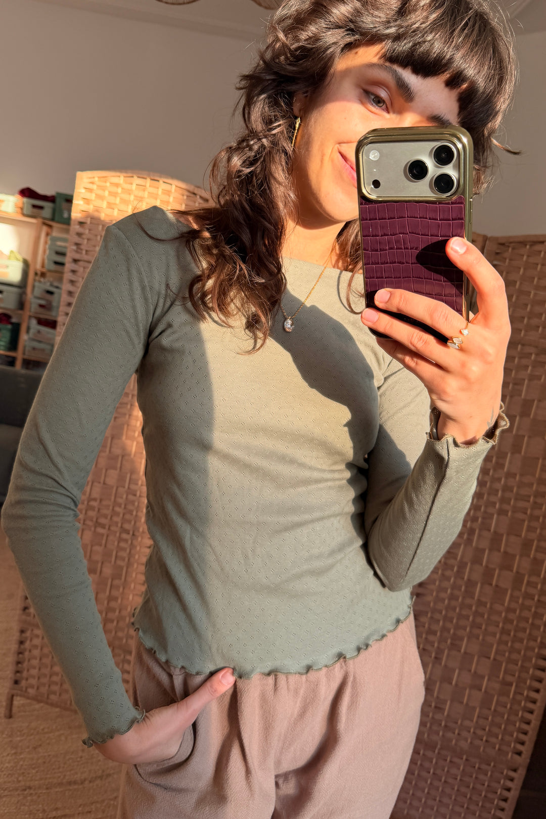 Pointelle-Baumwolltop mit langen Ärmeln