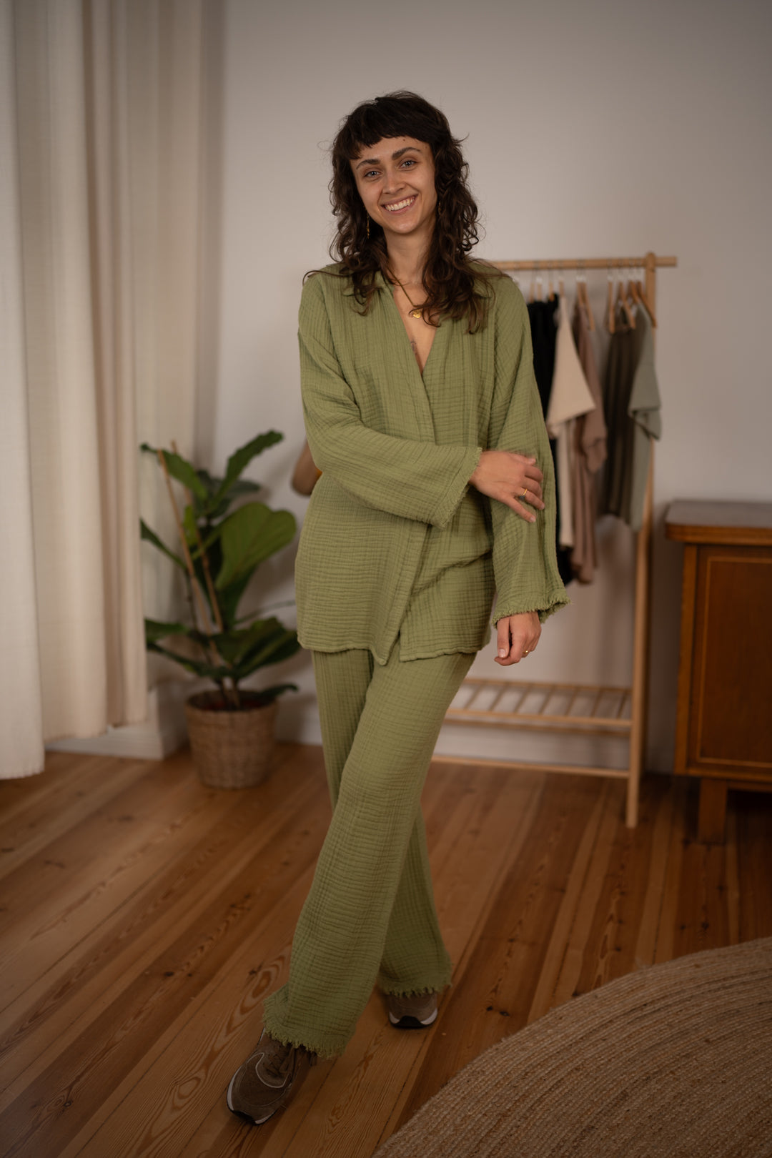 Nia Aladdin pants with scarf