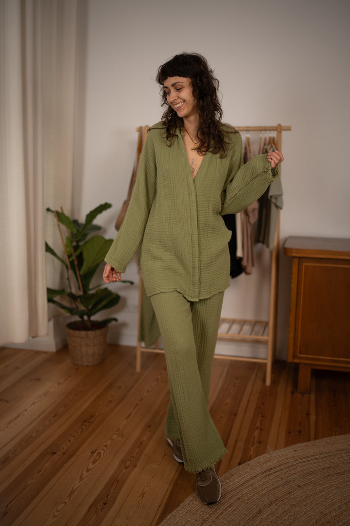 Nia Aladdin pants with scarf