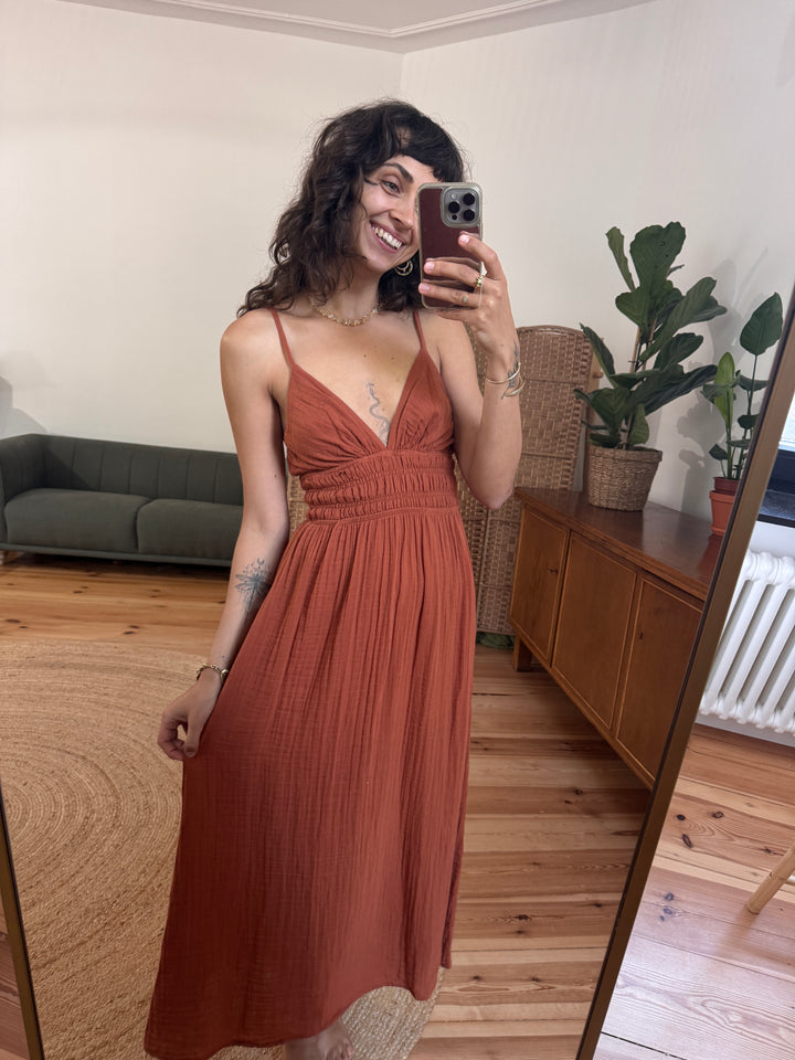 Vorbestellung: Zuwena Kleid XS