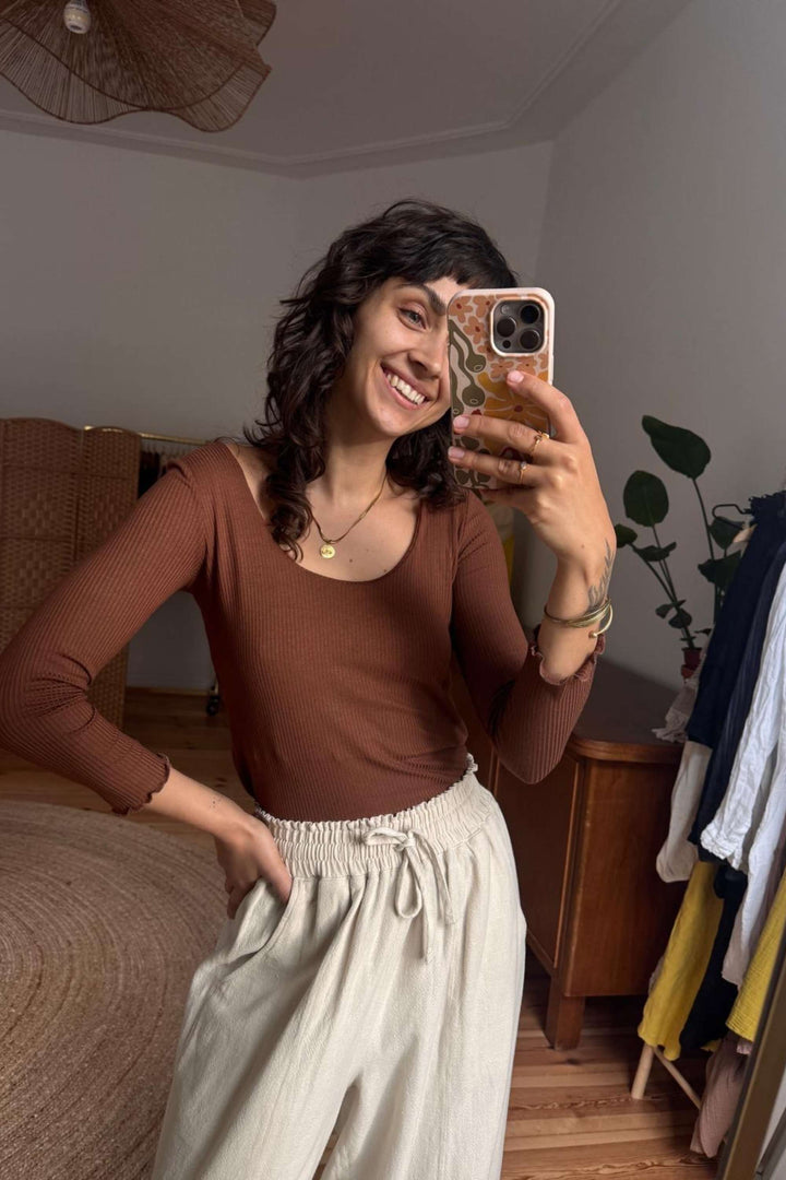 Rippshirt aus Modal mit langen Ärmeln