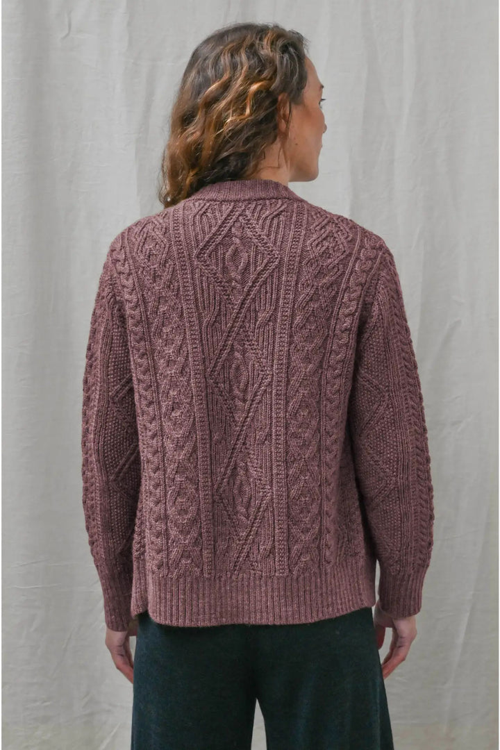 Freyja Wollcardigan mit Zopfmuster