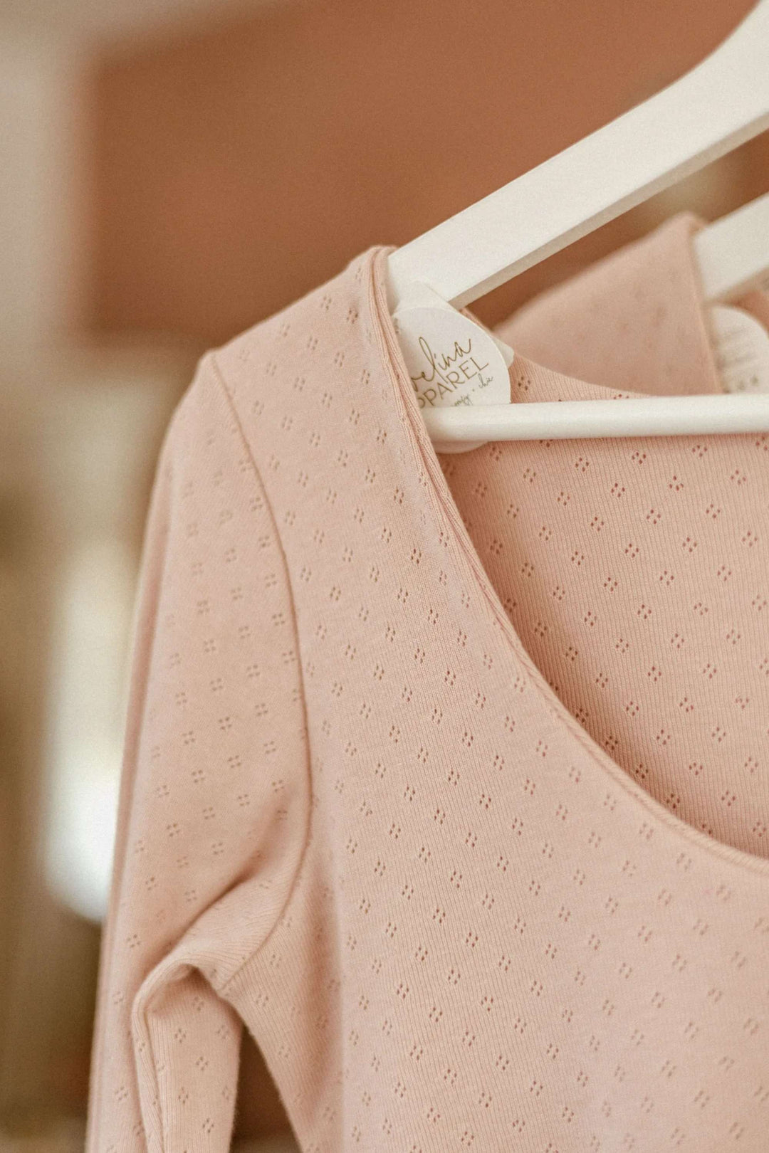 Pointelle-Baumwolltop mit langen Ärmeln